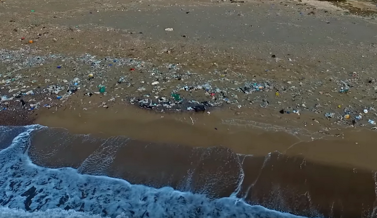  Najprljavija plaža u Grčkoj 